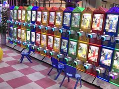 -鸿通城购物中心