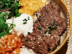 烤牛肉配泡菜温泉蛋饭-gaga(深圳南山益田假日广场店)