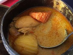 -Neary Khmer Restaurant