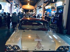 -席娜卡琳火车铁道夜市