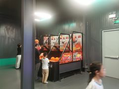 -极限PLAY运动娱乐新世界·团建派对潮玩休闲馆·室内蹦极高空游乐园