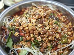 -周良天山牛杂城(天山路总店)