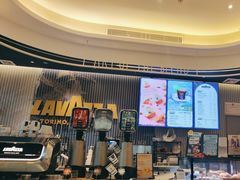 -LAVAZZA拉瓦萨咖啡(中航城君尚购物中心店)