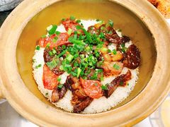 原件腊肉腊肠煲仔饭-红星光发煲仔饭(文海店)