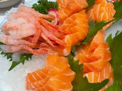 -花和寿喜烧·三文鱼自助专门店(光屿城店)