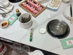 -帝皇海海鲜豆捞(桐泾商务广场店)