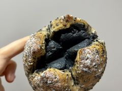 黑芝麻炸弹-熊叔熊婶面包房(团结湖店)
