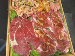 -正宗齐齐哈尔烤肉·齐牛哥鲜切炭火烤肉(杭州总店)