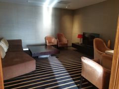 -青岛海尔洲际酒店