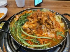 -喇喇排骨火锅·传统韩式脊骨汤(望京西园总店)