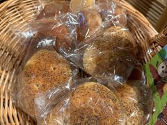 -七鲜超市(瑞虹天地太阳宫店)