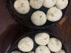 -舒小笼松针小笼包