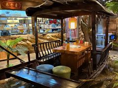 -城墙拐拐火锅(三峡广场黑金冠店)