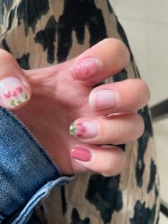 -初心纹眉洗眉·美睫专业店