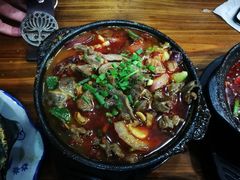泡椒鸡杂-玥洋老砂锅(广场街店)