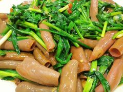 -鱼市酒店(威海水产批发市场店)