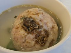 蟹粉狮子头-怡园饭店-餐厅(四望亭店)