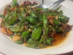 -爱碗亭·鲜炒湖南菜(壹城中心店)