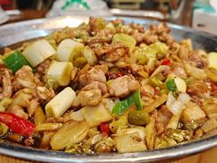 -佬缸炮江湖川菜(玉林店)