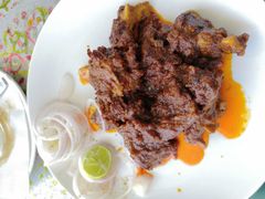 -Lake Shore Hotel & Restaurant
