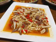 -三叔特色自贡菜(中海国际店)