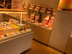 -好利来(新华店)