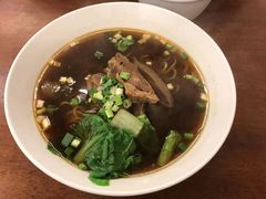 -尊品原汁牛肉面