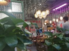 -巴卤社老火锅(财富店)