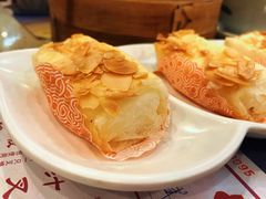 西杏片炸鲜奶-点都德(聚福楼店)