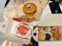 肉桂提子贝果-Tims天好咖啡·贝果(东方广场店)