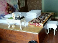 -蓝天逸境足浴会所