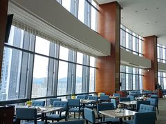 -华强广场酒店-椰香高空自助餐厅