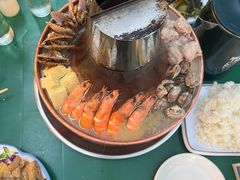 -一口猪海鲜浑锅·东北家常菜