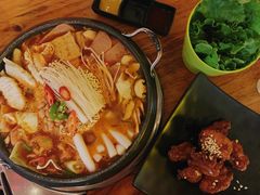 部队火锅-首尔大排档