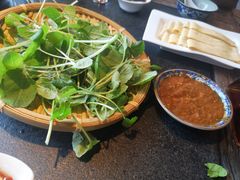 -大匠工房古船木艺术餐厅·猪肚鸡专门店(长白仙岛店)