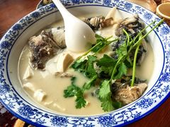 招牌鱼头汤-75幢私房菜馆