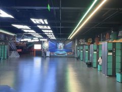 -极限PLAY运动娱乐新世界·团建派对潮玩休闲馆·室内蹦极高空游乐园