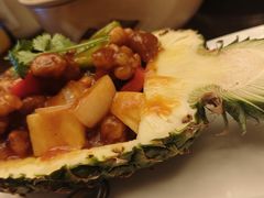 菠萝咕咾肉-新天世纪中餐厅
