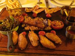 -火车头法国西餐厅