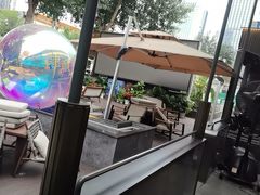 -洛缦音乐餐厅(工业展览馆万象城店)