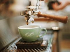 -Line 咖啡(石厦花园店)