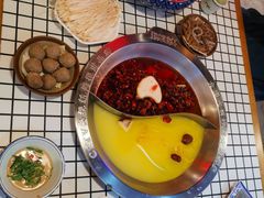 -土货重庆火锅(吾悦广场店)