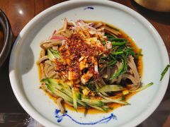 油泼沙葱莜面-龍聚祥烧麦馆(万达店)