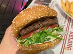 -The Habit Burger Grill 哈比特汉堡(爱琴海店)