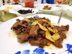 沙茶牛肉-梅龙镇酒家(南京西路总店)