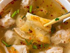 -石门侯·石门馄饨侯(革新北街店)