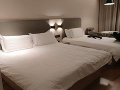 -汉庭(苏州观前街察院场地铁站店)