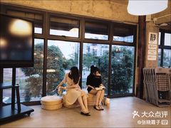 -香洲区图书馆(乐士文化区店)