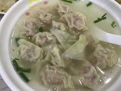 -珊珊小笼馆(仙霞路店)