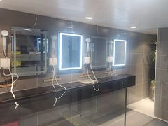 -小蓝鲸游泳培训基地(积水潭店)